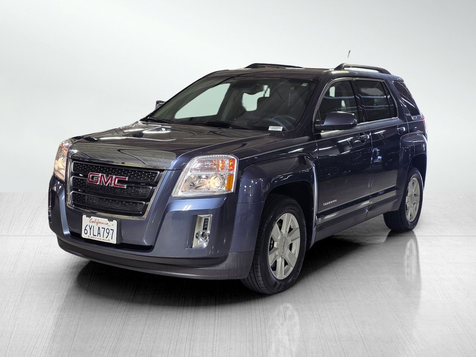 Used 2013 GMC Terrain SLE w/ Convenience Package image 3