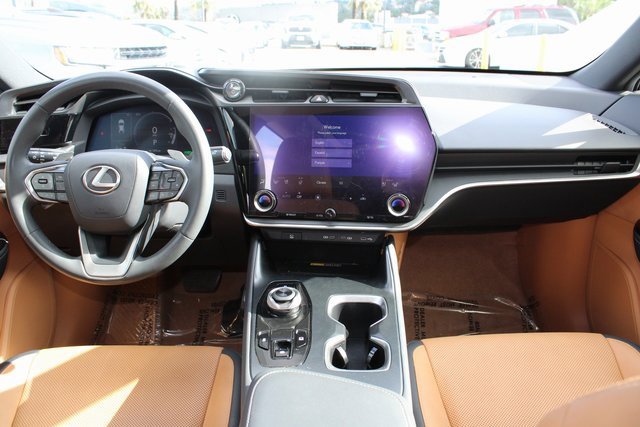 Certified 2023 Lexus RZ 450e Premium image 10