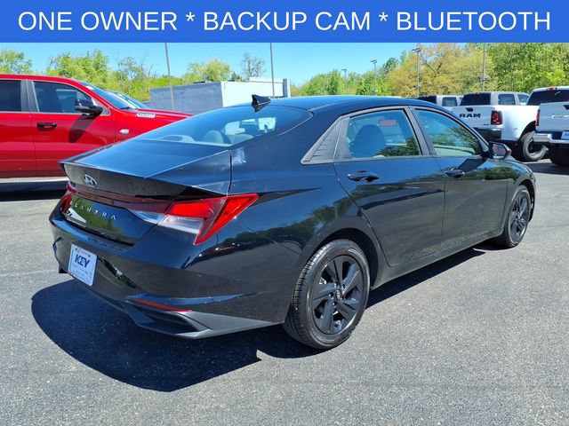 Used 2023 Hyundai Elantra SEL w/ Cargo Package FWD image 7