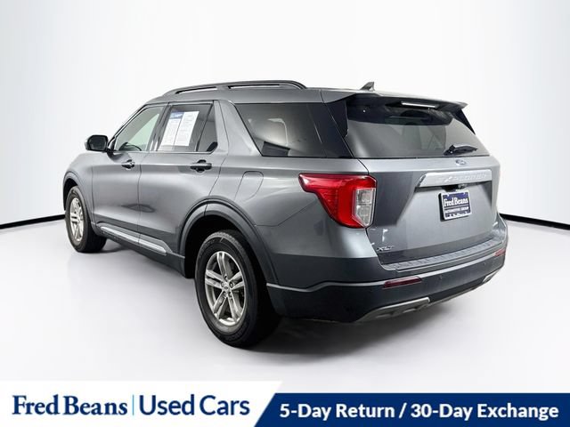 Used 2023 Ford Explorer XLT w/ Equipment Group 202A AWD/4WD image 10