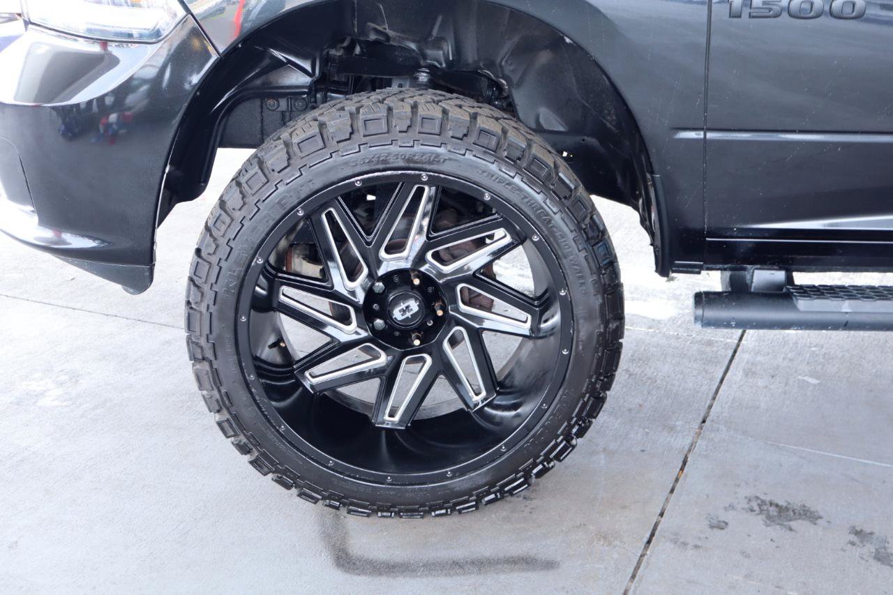 Used 2016 RAM 1500 Sport w/ Black Ram 1500 Sport Group AWD/4WD image 13