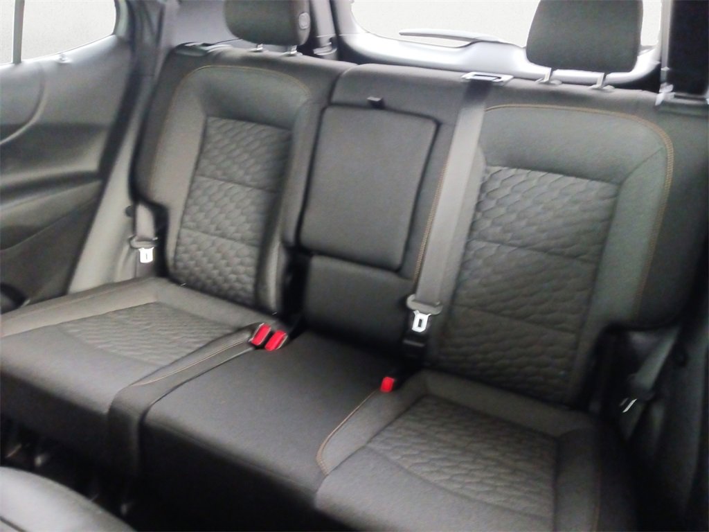 Used 2020 Chevrolet Equinox LT image 9