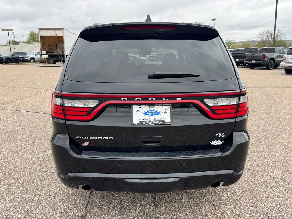 Used 2025 Dodge Durango R/T AWD/4WD image 3