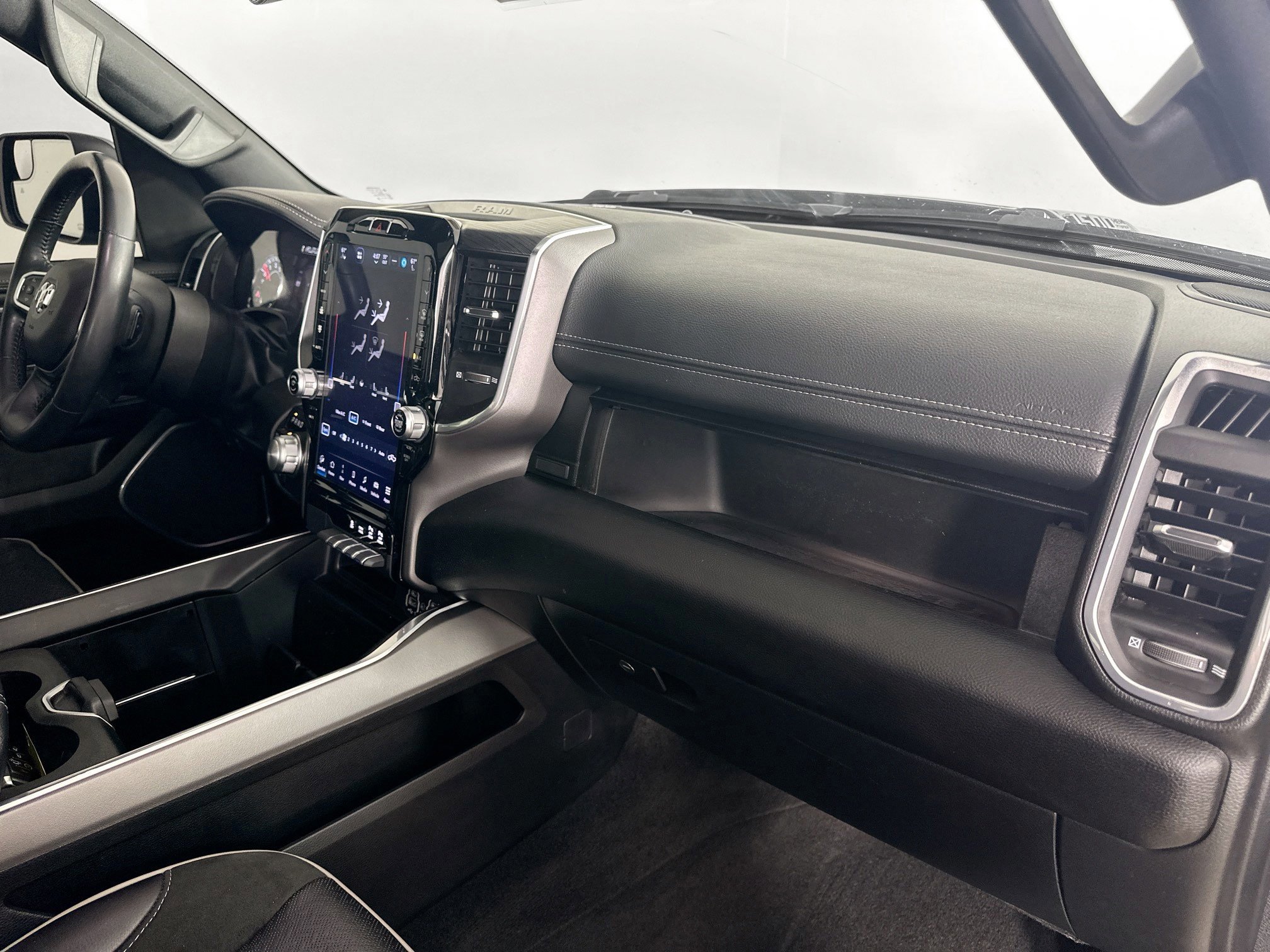 Certified 2023 RAM 1500 Laramie AWD/4WD image 36