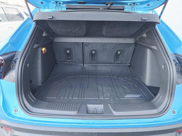 New 2026 Chevrolet Trax RS w/ Driver Confidence Package image 10