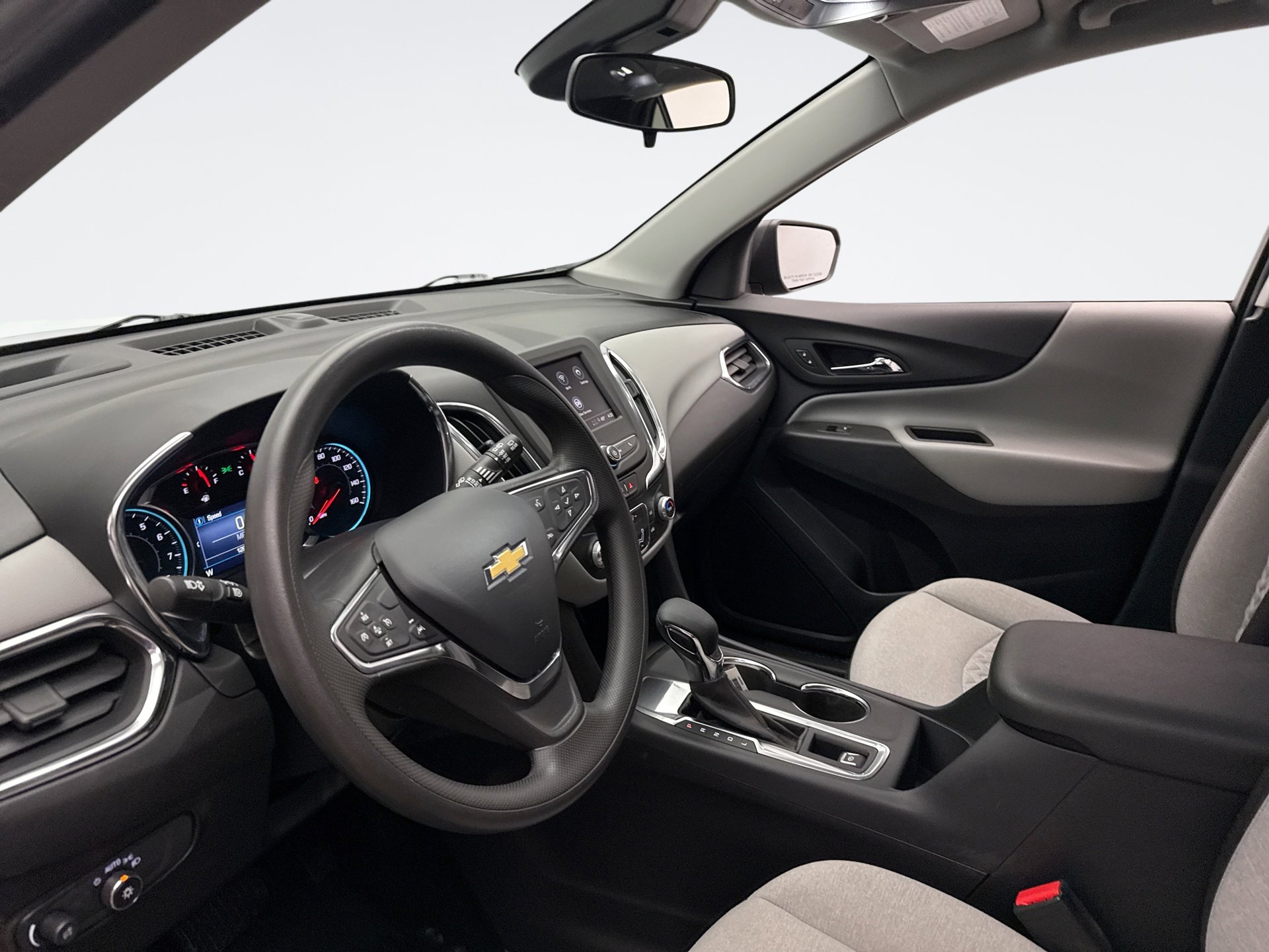 Used 2024 Chevrolet Equinox LS w/ LS Convenience Package image 10