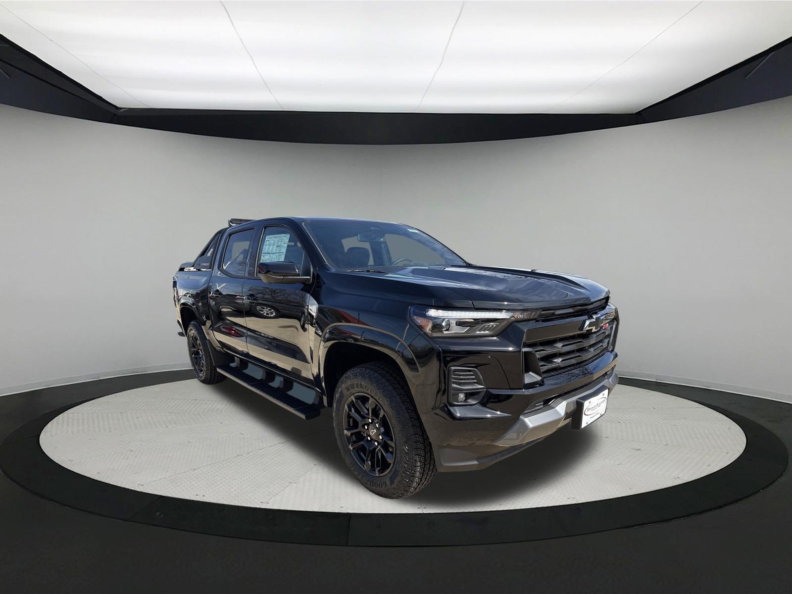 New 2026 Chevrolet Colorado Z71 w/ Midnight Edition AWD/4WD image 7