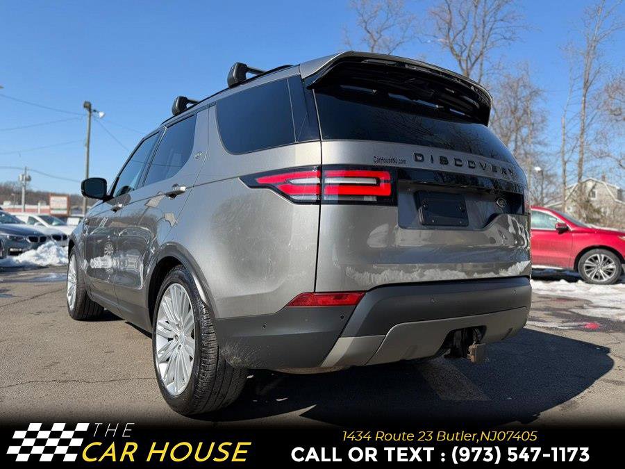 Used 2017 Land Rover Discovery First Edition image 10