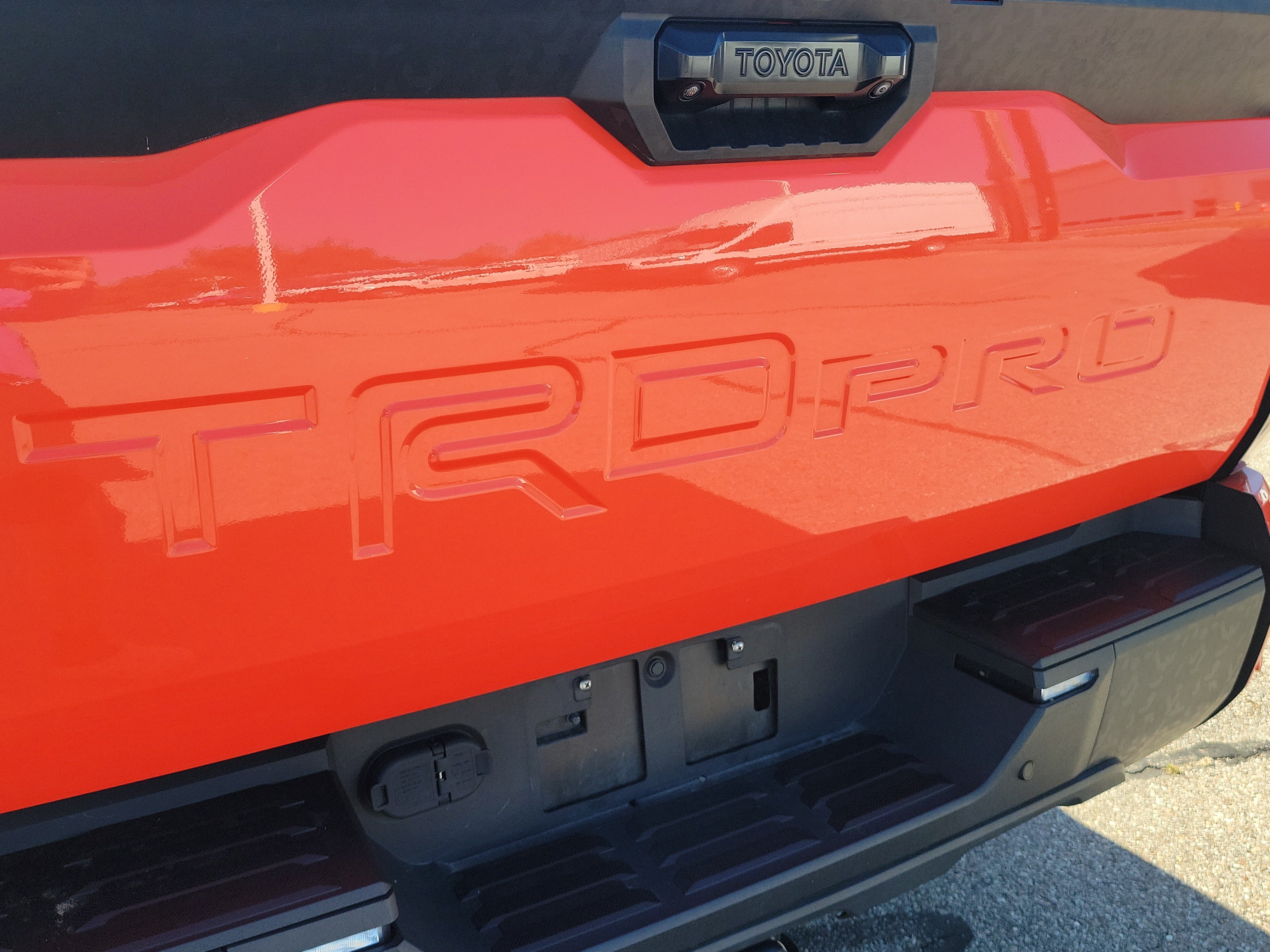 Used 2022 Toyota Tundra TRD Pro AWD/4WD image 6