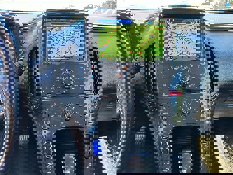 Used 2012 Chevrolet Volt Premium w/ Premium Trim Package FWD image 20