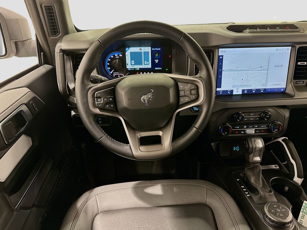 Used 2024 Ford Bronco Black Diamond w/ Sasquatch Package image 23