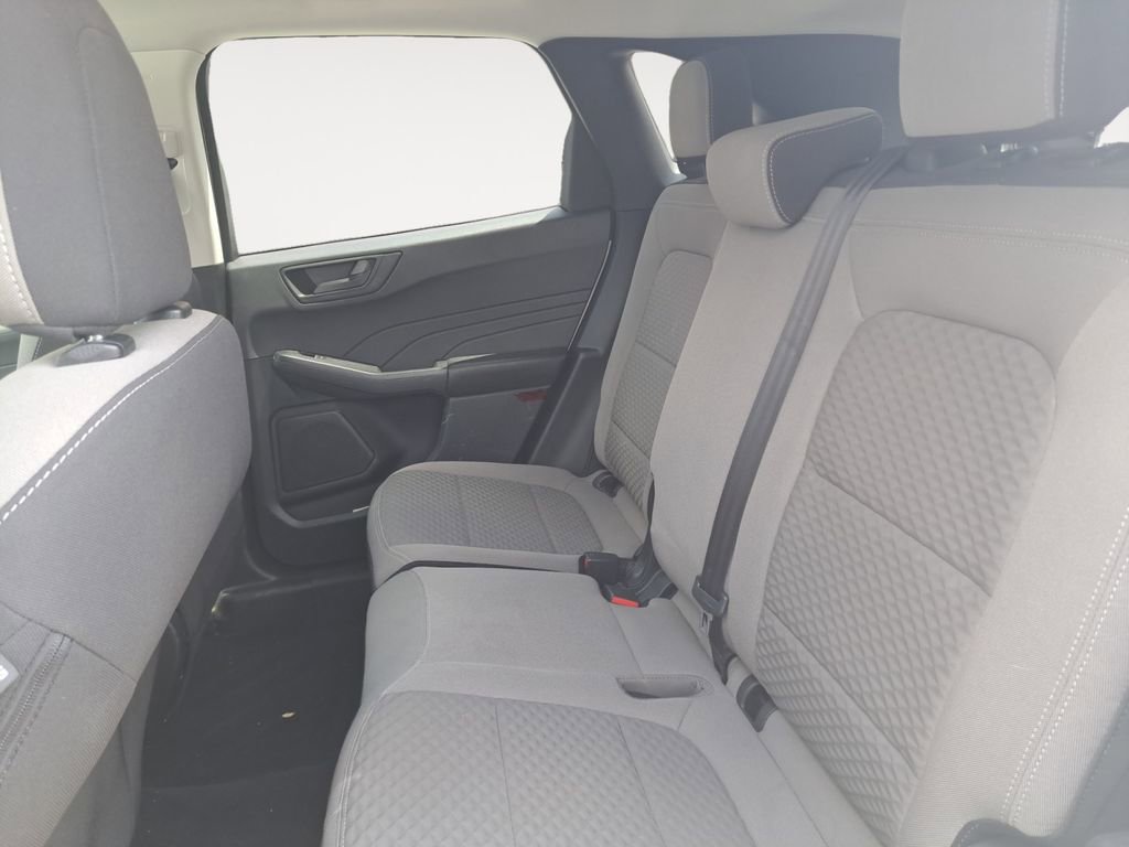 Used 2022 Ford Escape SE FWD image 13
