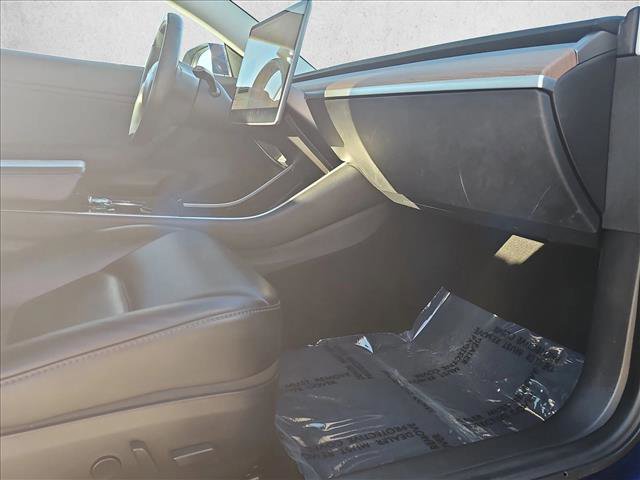 Used 2018 Tesla Model 3 Long Range image 24