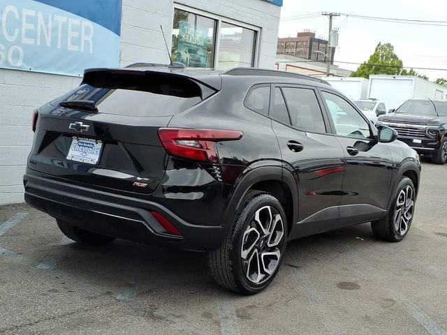 Used 2024 Chevrolet Trax RS w/ Driver Confidence Package FWD image 6