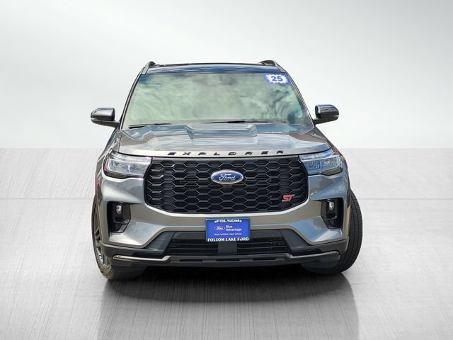 Certified 2025 Ford Explorer ST w/ Sun And Sound Package AWD/4WD image 2