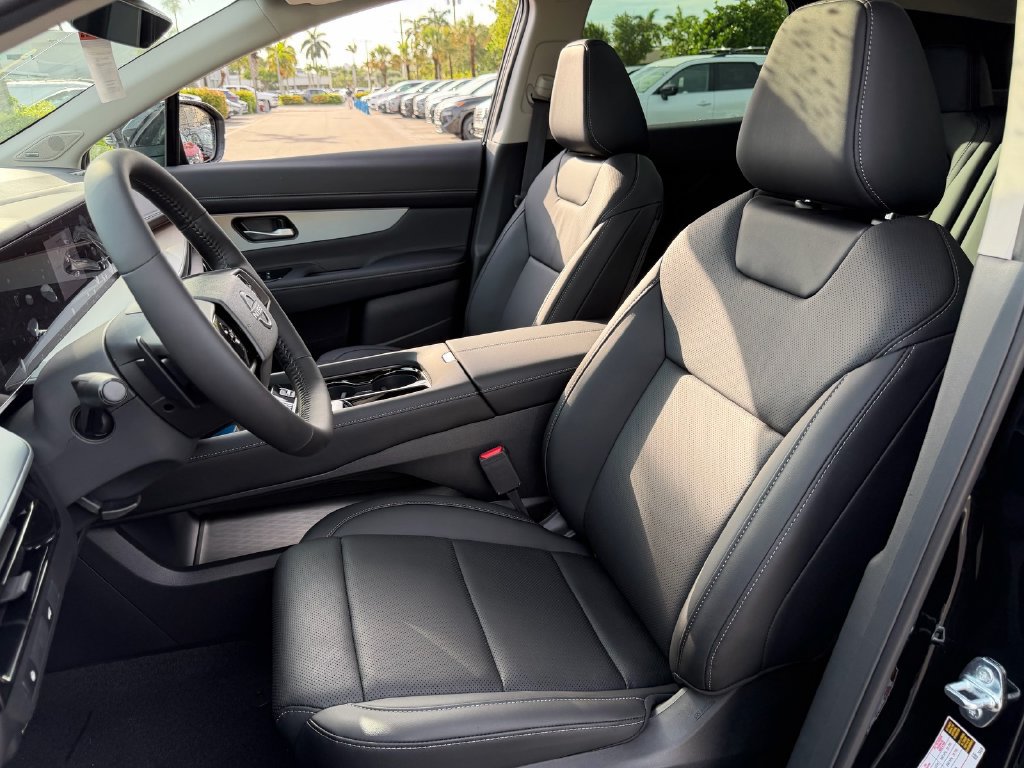 New 2026 Nissan Murano SL w/ Comfort Package AWD/4WD image 10