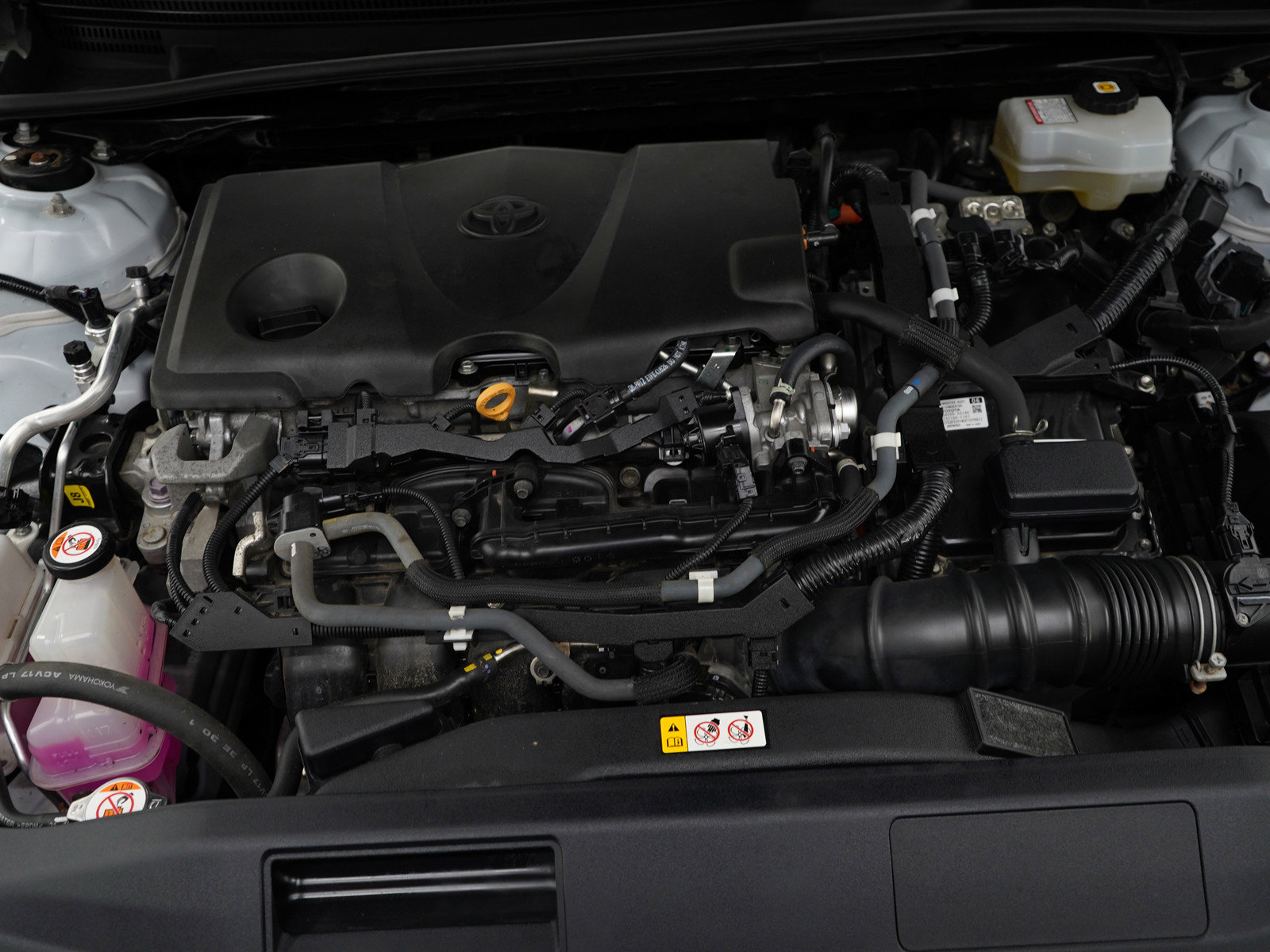 Used 2022 Toyota Camry XLE image 24