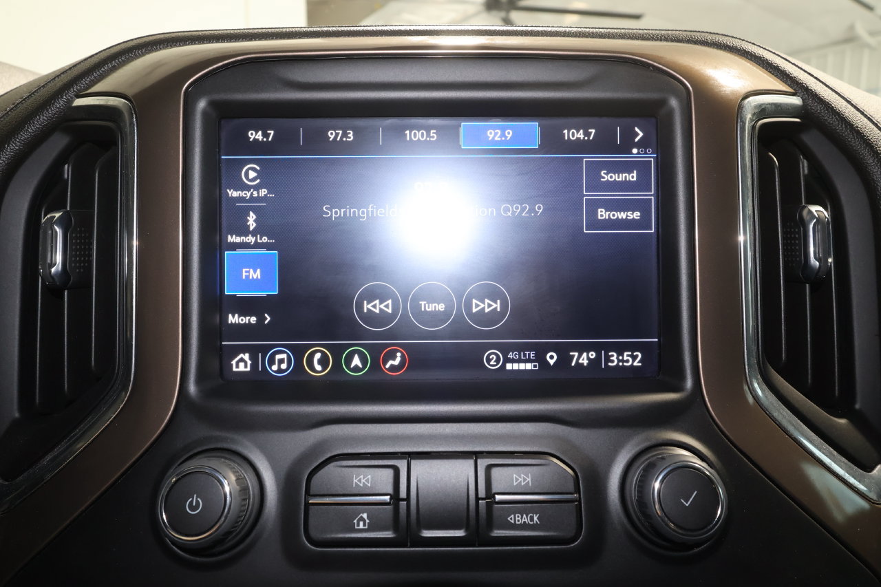 Certified 2022 Chevrolet Silverado 3500 High Country AWD/4WD image 13
