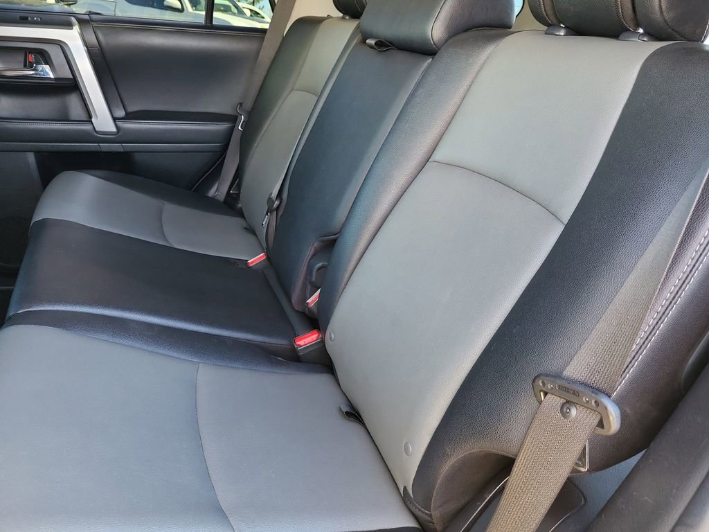 Used 2021 Toyota 4Runner SR5 Premium image 12