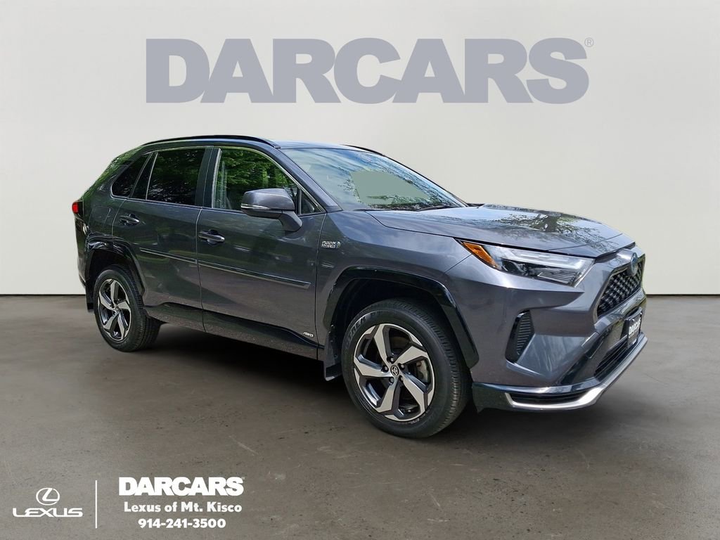 Used 2023 Toyota RAV4 SE w/ Weather & Moonroof Package