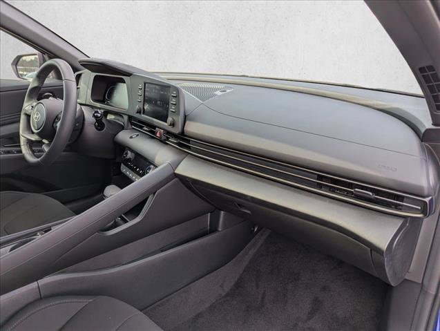 Certified 2026 Hyundai Elantra SEL Sport Premium FWD image 27