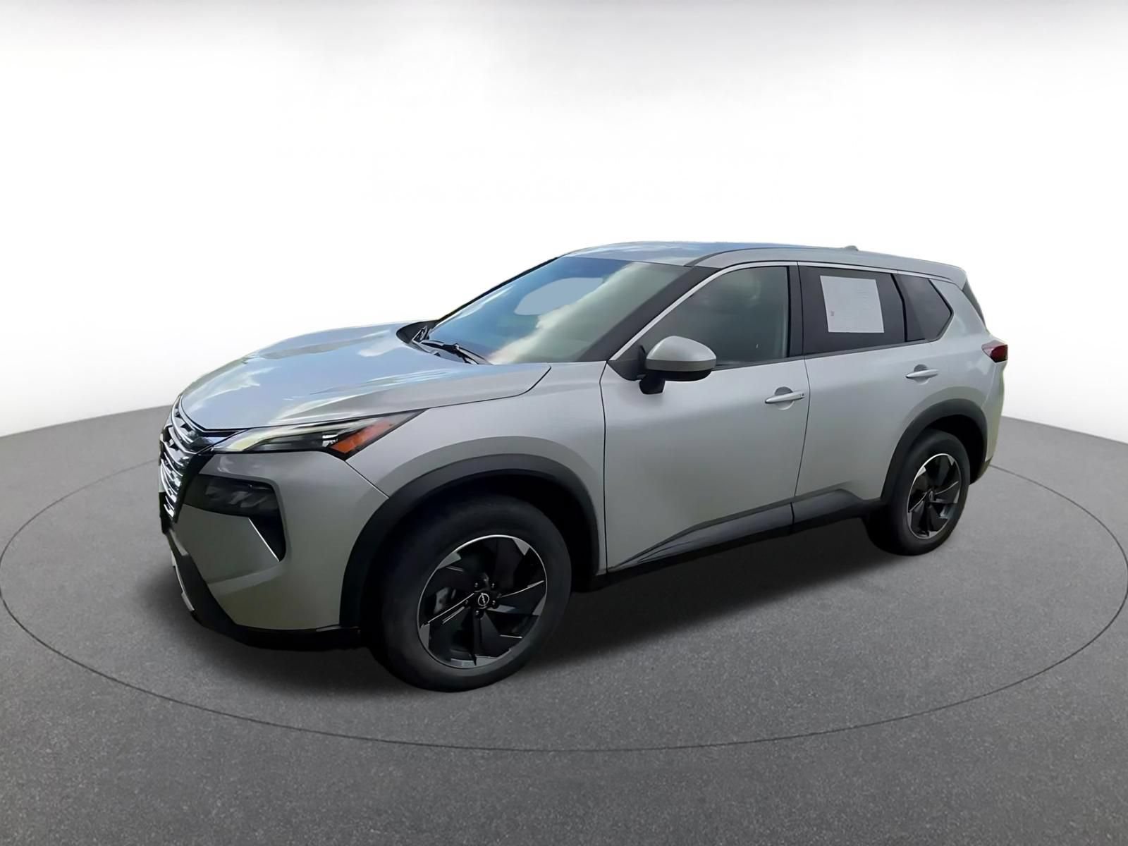 Used 2025 Nissan Rogue SV AWD/4WD image 7