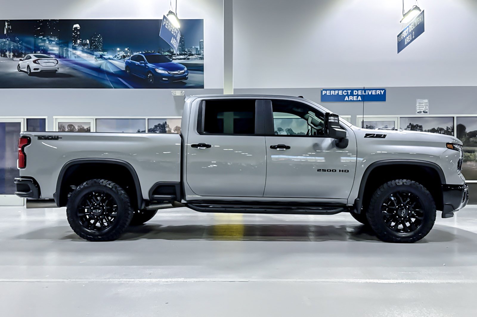 Used 2026 Chevrolet Silverado 2500 LT w/ Trail Boss Package AWD/4WD image 7