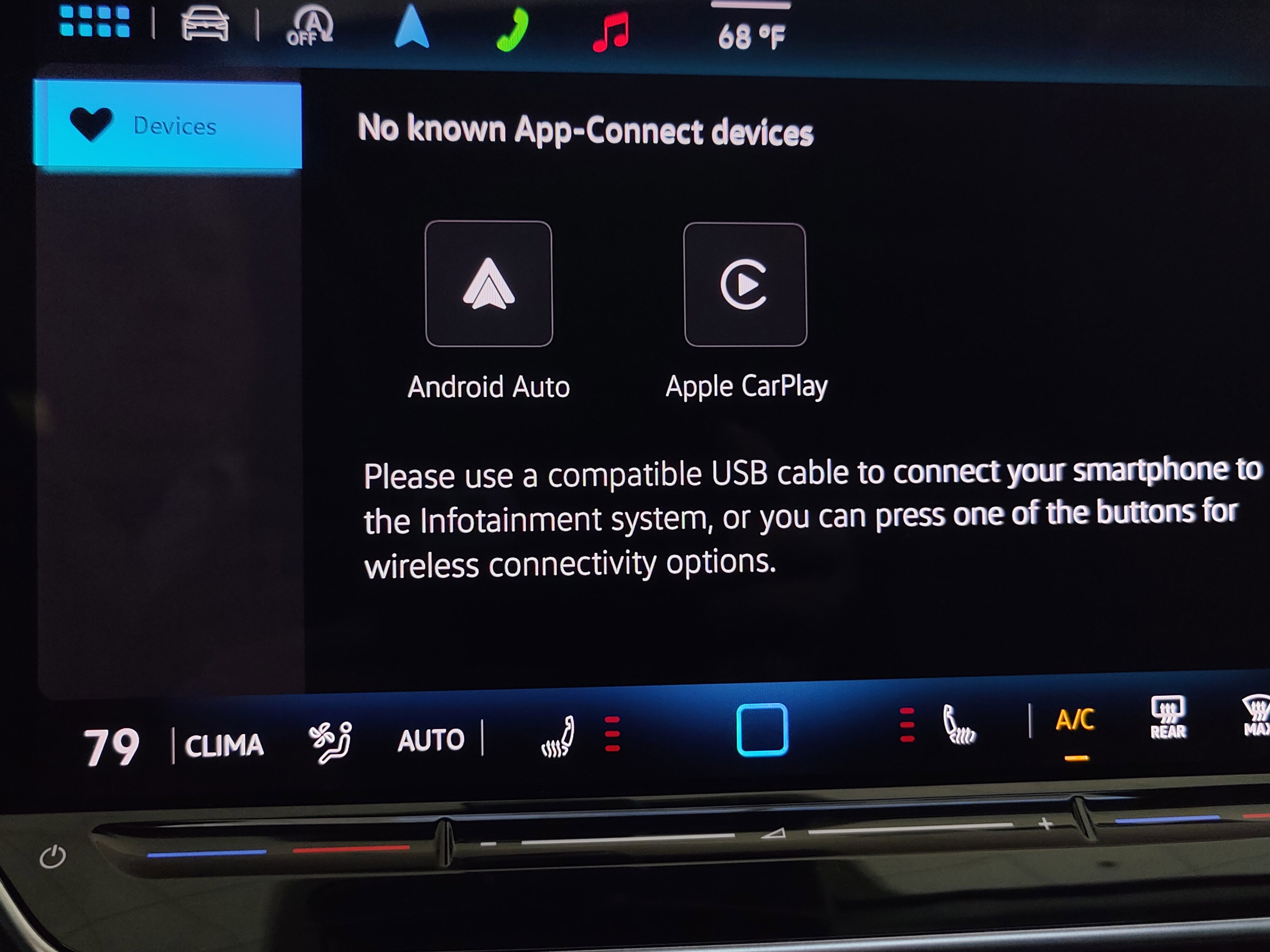 Used 2025 Volkswagen Tiguan SE image 21