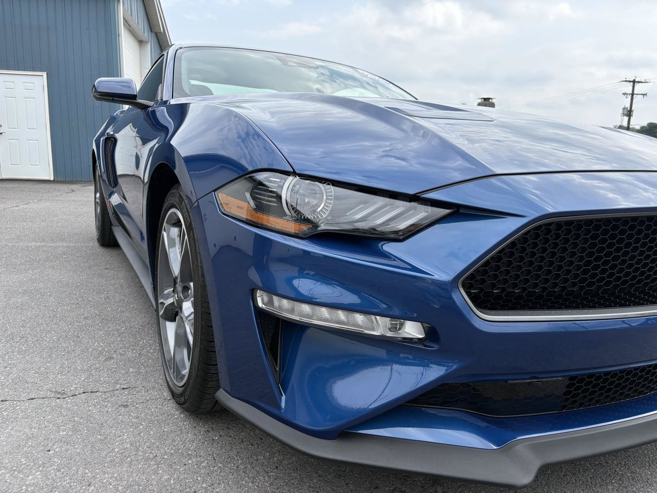 Used 2023 Ford Mustang GT Premium w/ Equipment Group 401A RWD image 10