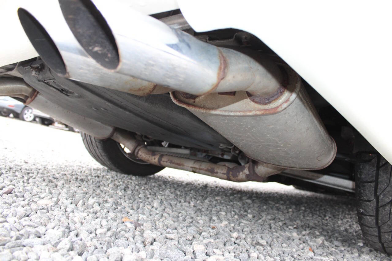 Used 1989 Chevrolet Corvette Convertible image 30