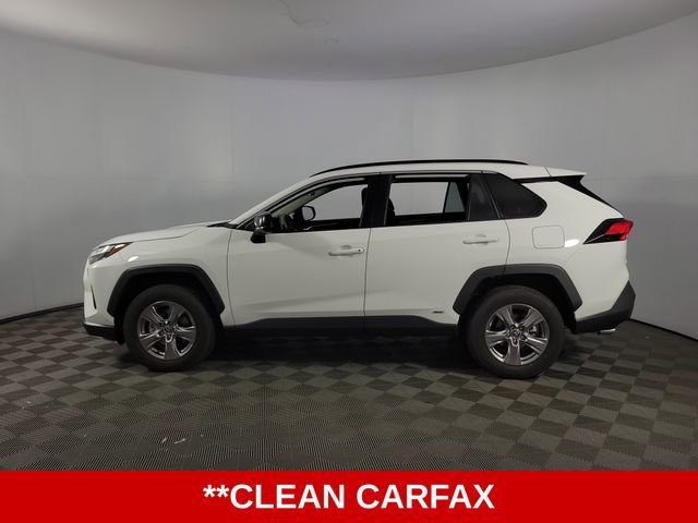 Used 2025 Toyota RAV4 LE AWD/4WD image 5
