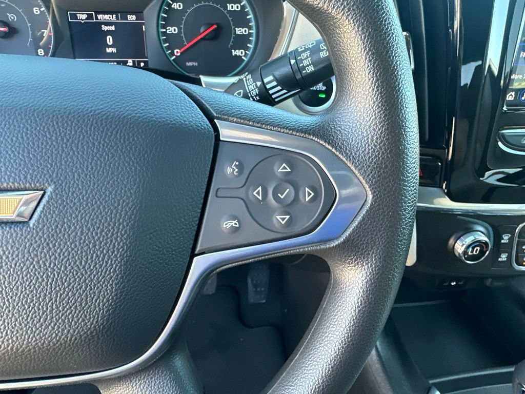 Used 2023 Chevrolet Traverse LS w/ Safety Package AWD/4WD image 10