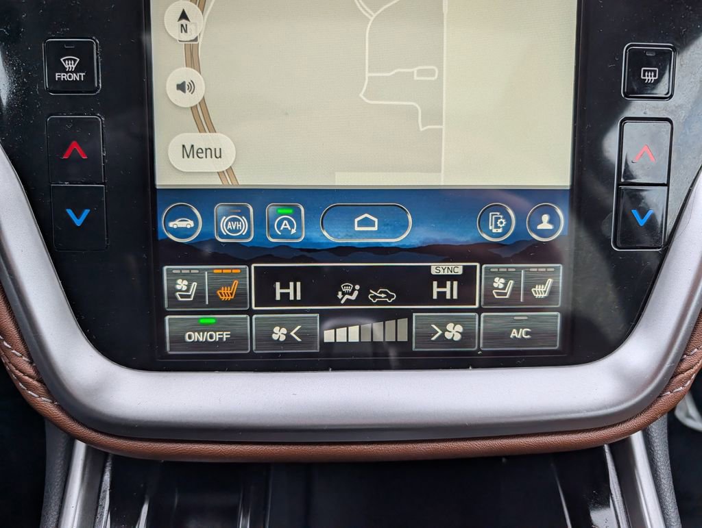 Used 2025 Subaru Outback Touring AWD/4WD image 23