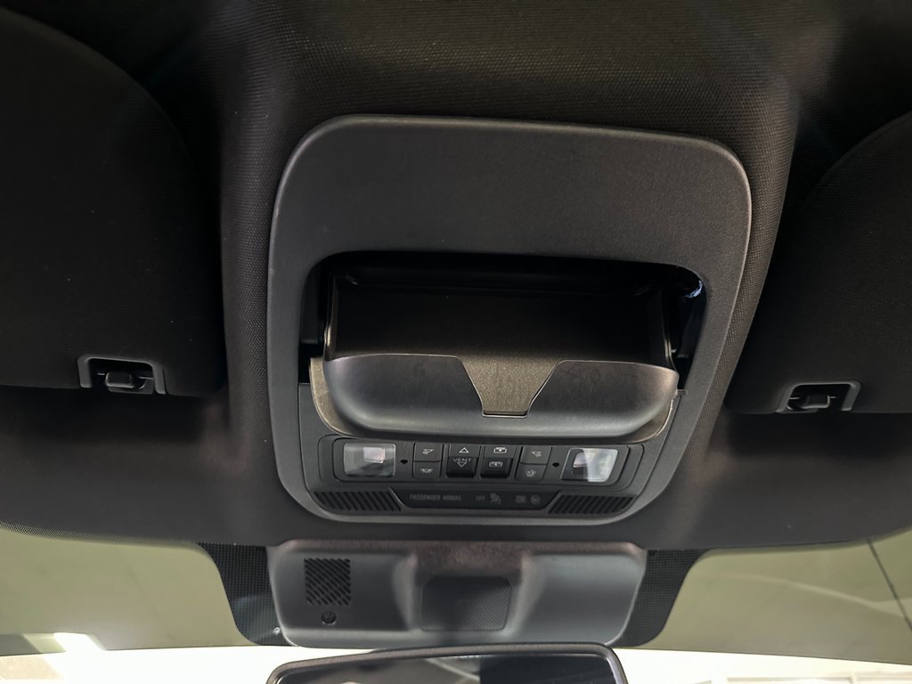 Used 2023 Ford F150 XLT w/ Equipment Group 302A High image 38