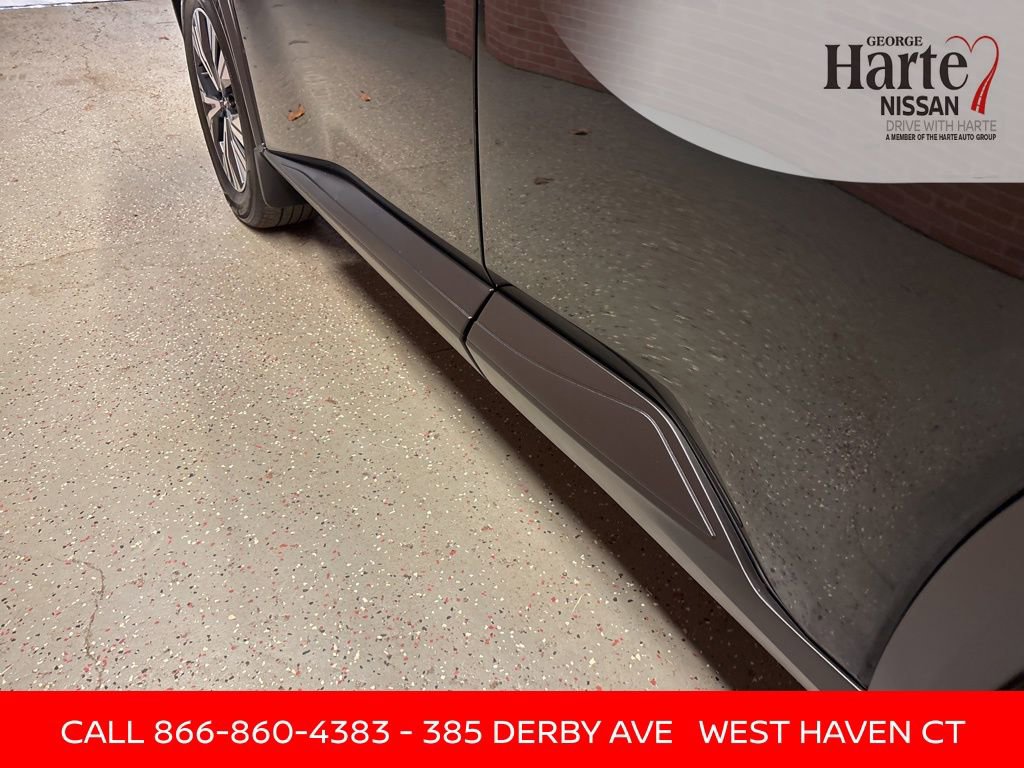 Certified 2023 Nissan Rogue SV image 43