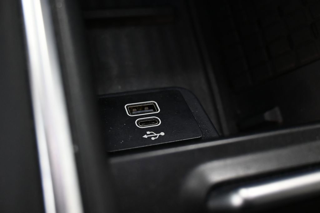 Used 2025 Ford Expedition Max Platinum image 22