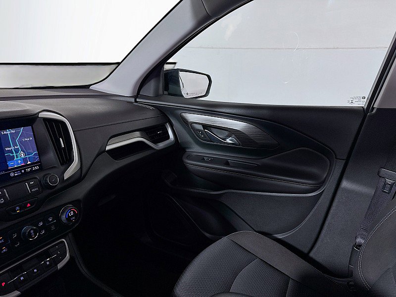 Used 2023 GMC Terrain SLE w/ Driver Convenience Package image 25
