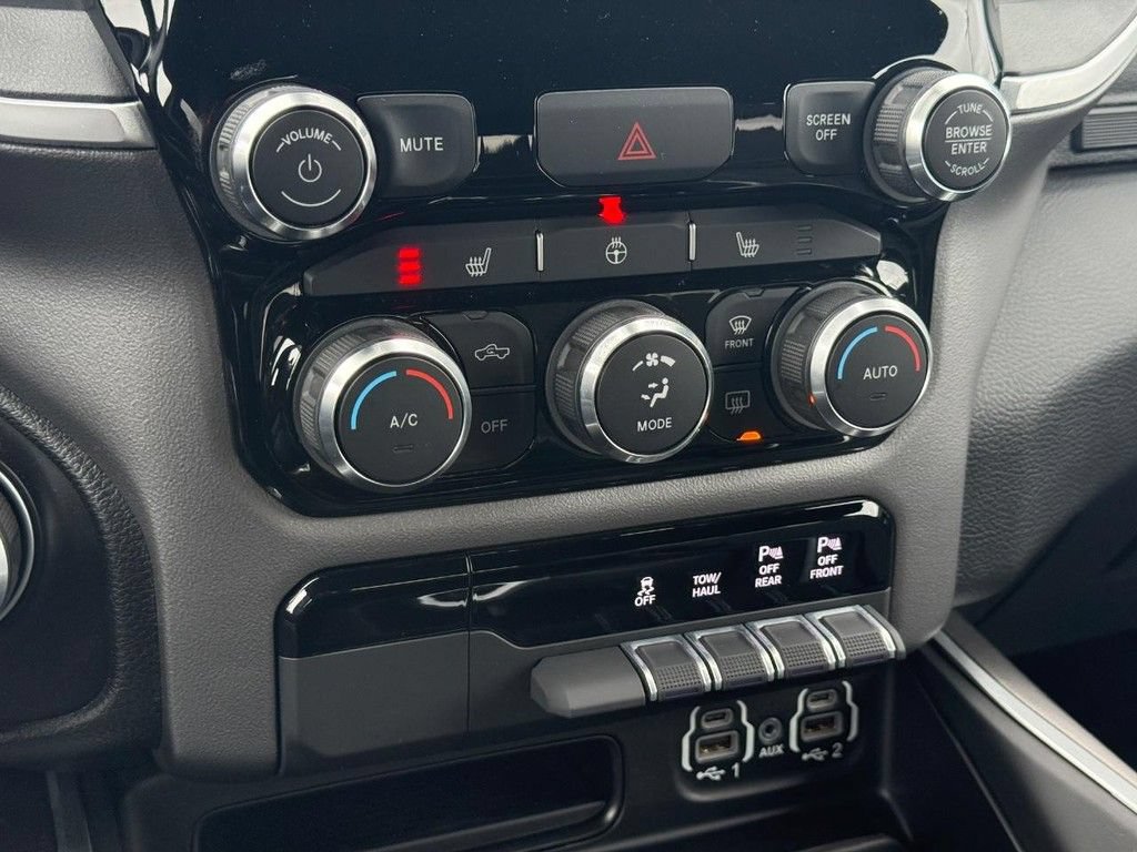 Used 2022 RAM 1500 Big Horn AWD/4WD image 21