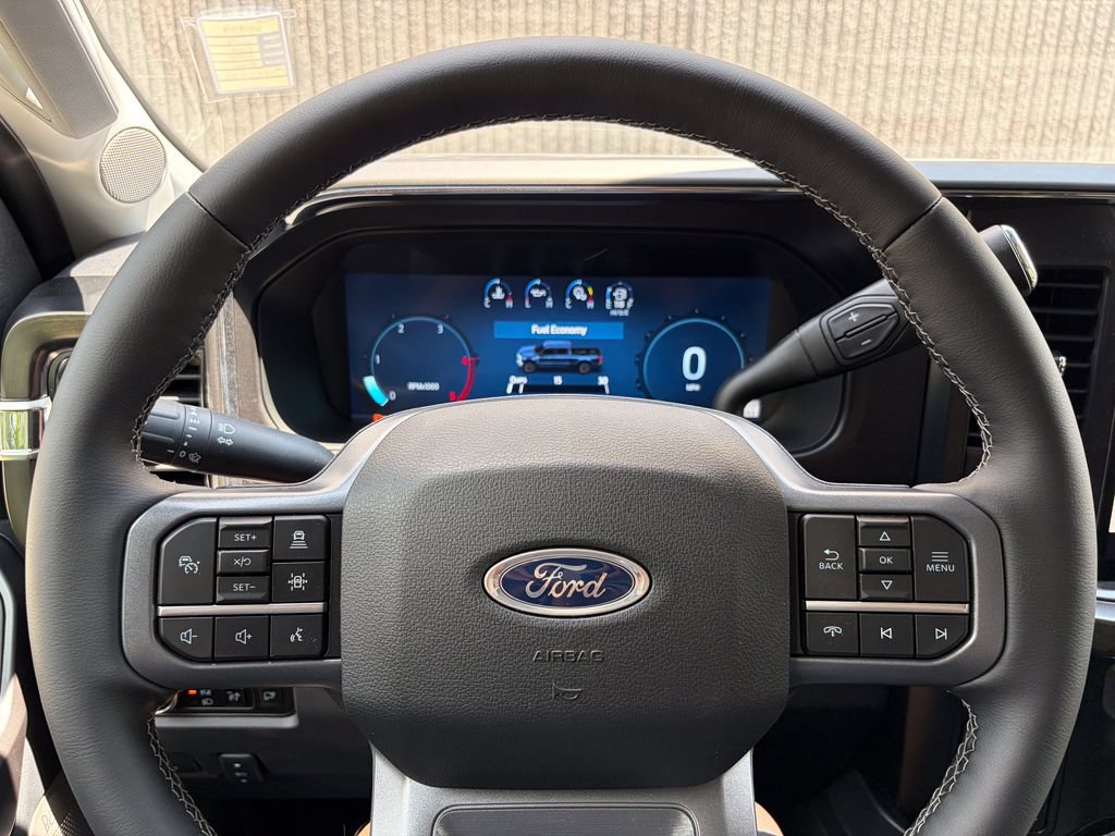 New 2026 Ford F250 Lariat w/ Black Appearance Package AWD/4WD image 46