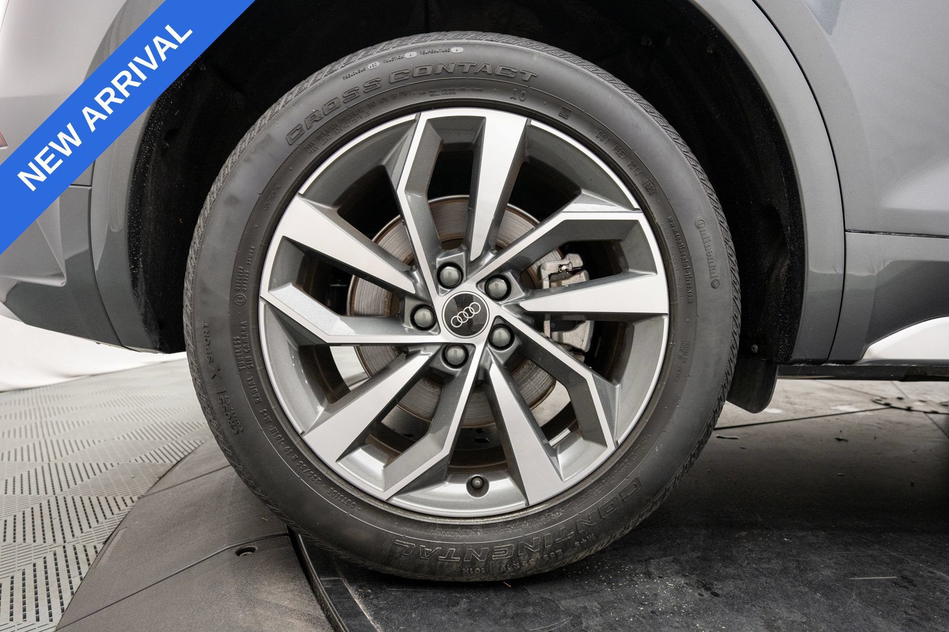 Used 2023 Audi Q5 2.0T Prestige AWD/4WD image 29