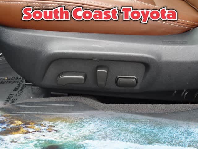 Used 2018 Subaru Outback 3.6R Touring AWD/4WD image 17