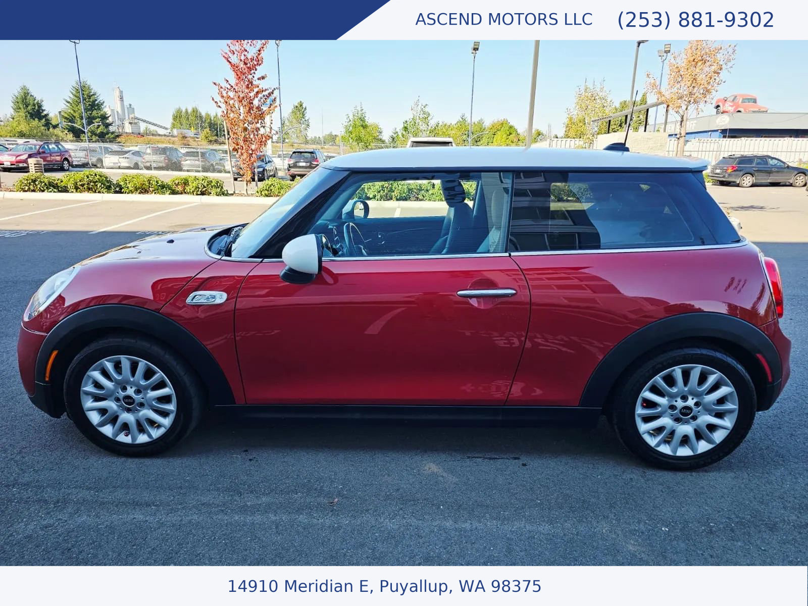 Used 2015 MINI Cooper S image 2