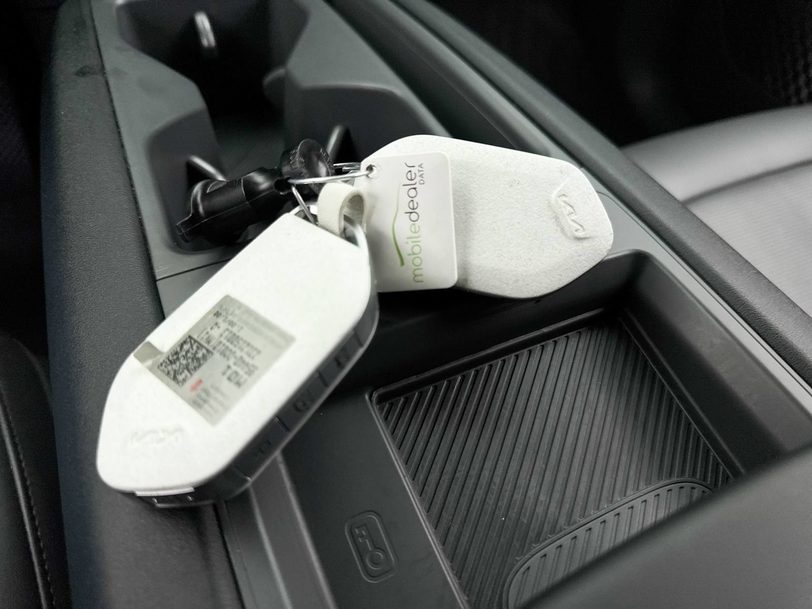 Certified 2024 Kia EV9 Light Long Range RWD image 41