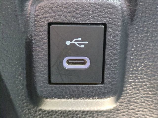 Used 2025 Toyota Corolla LE FWD image 20