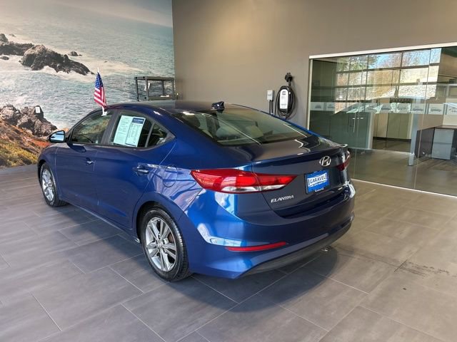 Used 2017 Hyundai Elantra SE image 4