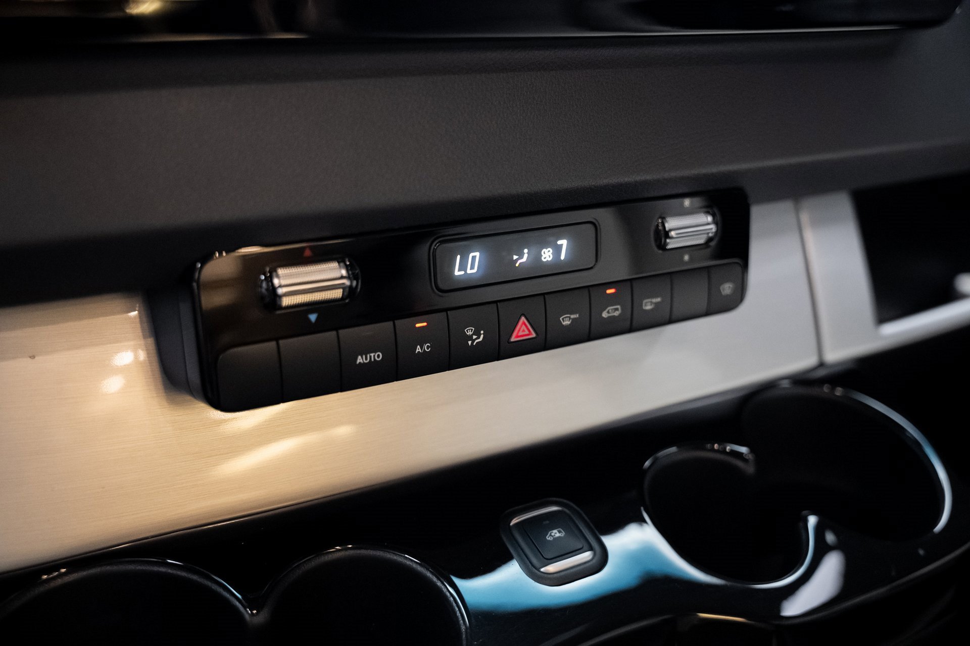 Used 2022 Mercedes-Benz Sprinter 144 Cargo image 50