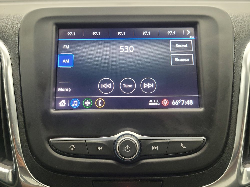 Used 2021 Chevrolet Equinox LS image 25