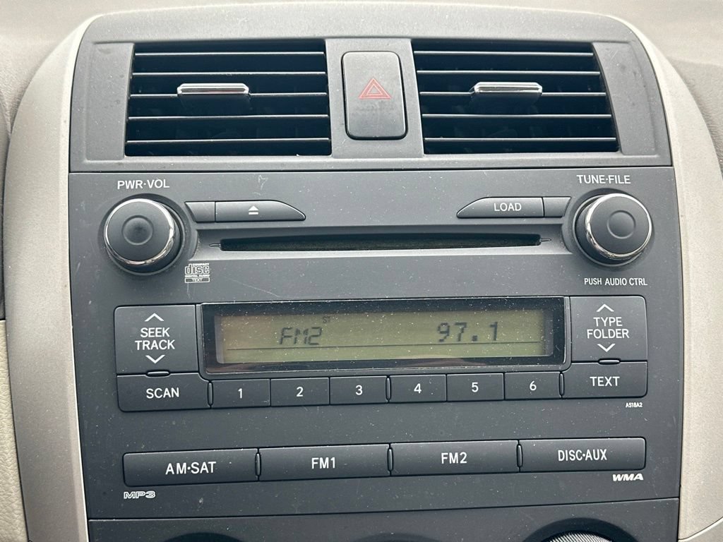 Used 2010 Toyota Corolla LE FWD image 20