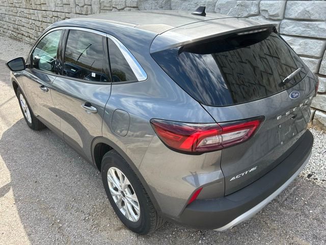 Used 2023 Ford Escape Active image 4