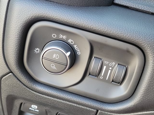 New 2026 RAM 1500 Big Horn AWD/4WD image 21